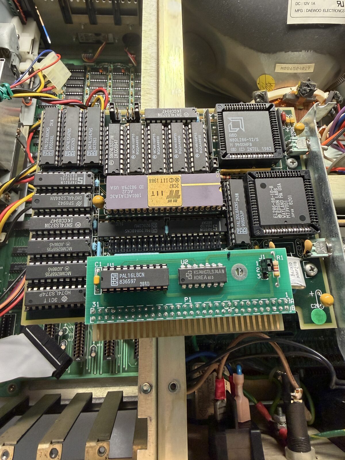 8088 to 286 accelerator card installed in the Cordata PPC-400